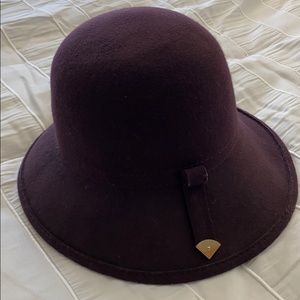 BCBGENERATION Merlot Bucket Hat